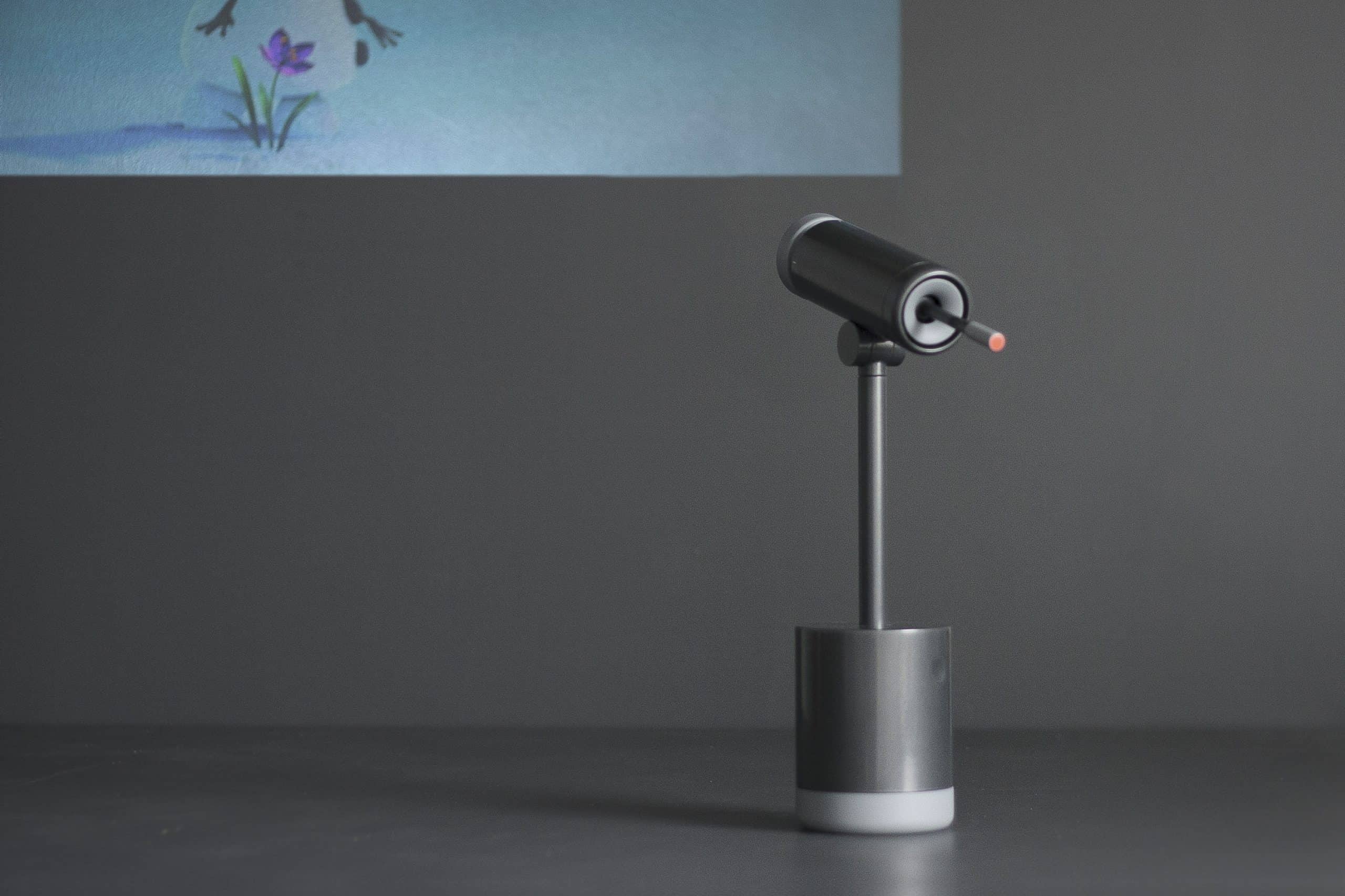 Pivot Projector - Cover